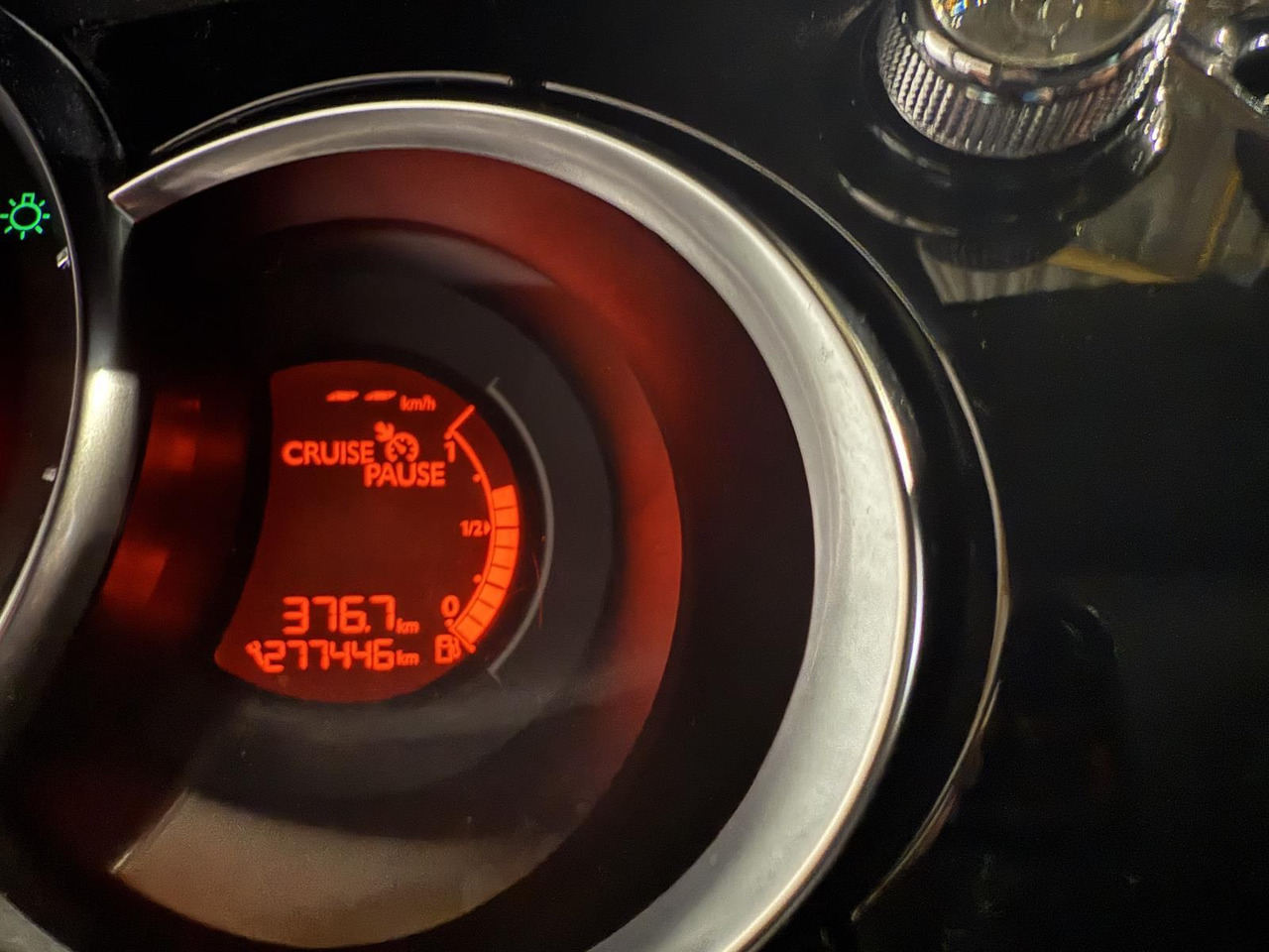 Citroen DS3 1.6 e-HDi So Chic | 2012 | 277.448 km | 14-XLR-7 - Hatchback: hình 5 Citroen DS3 1.6 e-HDi So Chic | 2012 | 277.448 km | 14-XLR-7 - Hatchback: hình 5