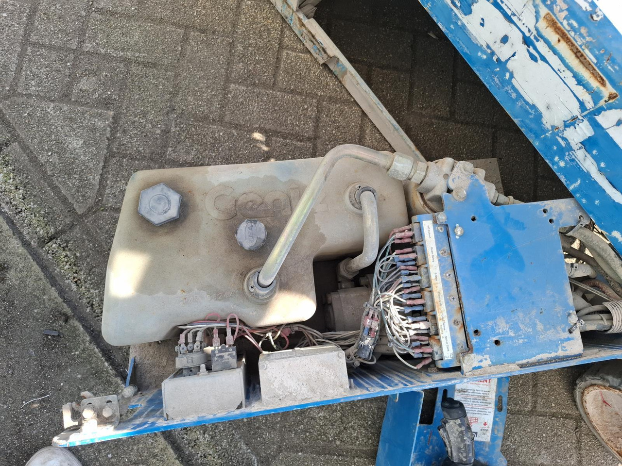 Máy nâng người hình kéo Genie GS 1930 Schaarlift: hình 9