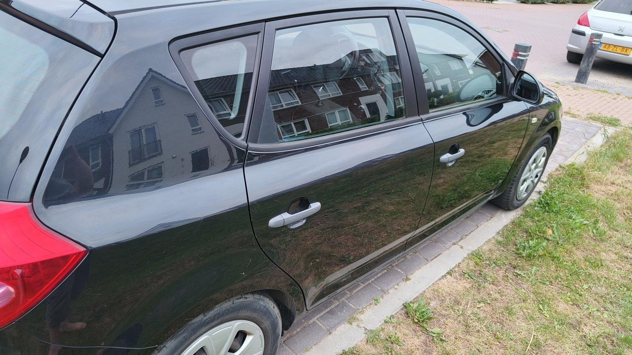 Kia cee'd | 1.6 X-tra | 2007 | 348.934km | 52-XK-JL - Hatchback: hình 5 Kia cee'd | 1.6 X-tra | 2007 | 348.934km | 52-XK-JL - Hatchback: hình 5