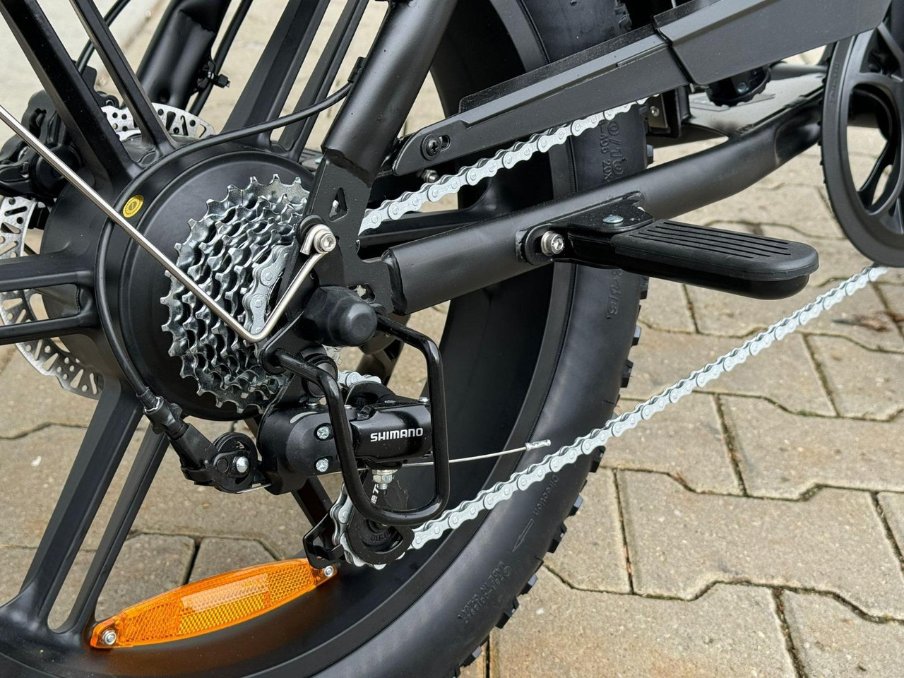 OUXI V8 2.0 Fatbike NIEUW - Máy móc khác: hình 4 OUXI V8 2.0 Fatbike NIEUW - Máy móc khác: hình 4