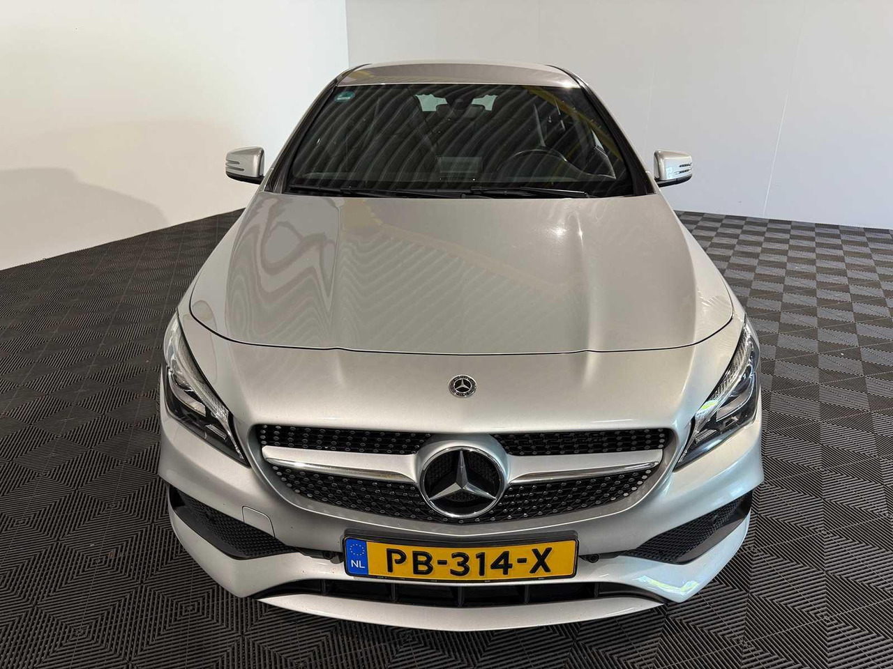 Mercedes-Benz CLA-klasse Shooting Brake 180 d Business Solution AMG | 2017 | 178.913 km | PB-314-X - Xe hơi: hình 5 Mercedes-Benz CLA-klasse Shooting Brake 180 d Business Solution AMG | 2017 | 178.913 km | PB-314-X - Xe hơi: hình 5