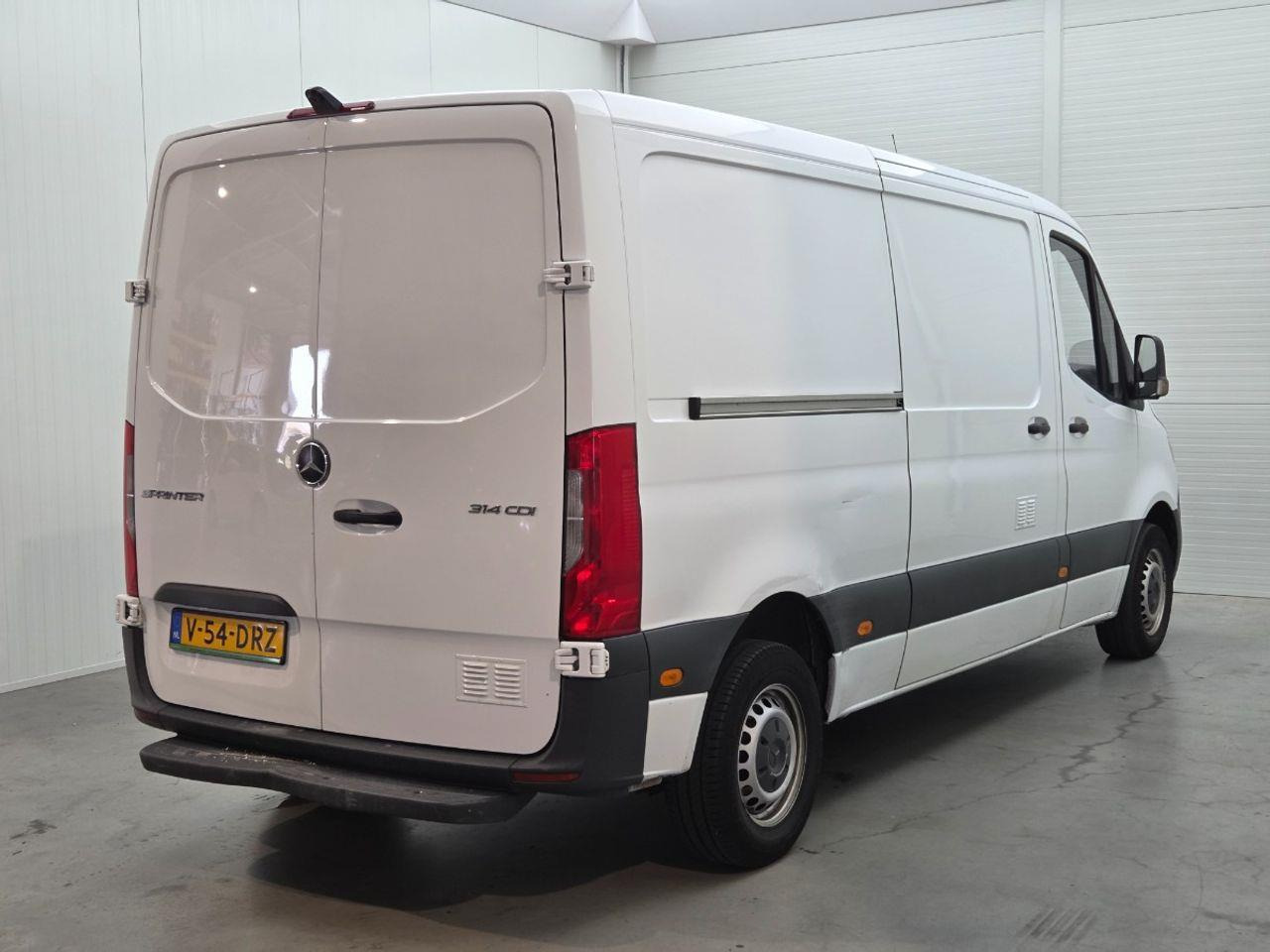 Mercedes - Benz Sprinter 314 2.2 CDI L2H1 | 2020 | 245.305 km | V54DRZ | NAP: Geen oordeel - Xe van nhỏ gọn: hình 4 Mercedes - Benz Sprinter 314 2.2 CDI L2H1 | 2020 | 245.305 km | V54DRZ | NAP: Geen oordeel - Xe van nhỏ gọn: hình 4