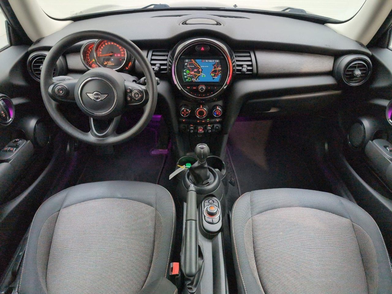 Mini Mini 1.5 One Salt | 2018 | 65.360 km | T849XK | NAP: Geen oordeel - Hatchback: hình 5 Mini Mini 1.5 One Salt | 2018 | 65.360 km | T849XK | NAP: Geen oordeel - Hatchback: hình 5
