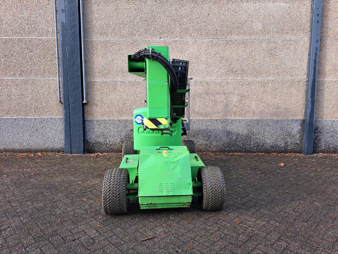 Niftylift HR12 Telescoophoogwerker DE Bi-Energy/Hybride 2WD 12m 2017 - Nền bục trên không: hình 5 Niftylift HR12 Telescoophoogwerker DE Bi-Energy/Hybride 2WD 12m 2017 - Nền bục trên không: hình 5