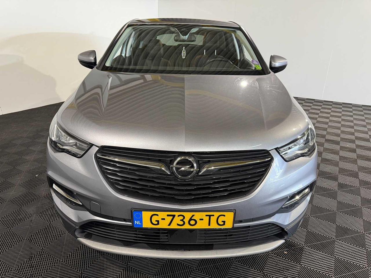 Opel Grandland X 1.2 Turbo Business Executive G-736-TG 200.645 km - Xe hơi: hình 2 Opel Grandland X 1.2 Turbo Business Executive G-736-TG 200.645 km - Xe hơi: hình 2