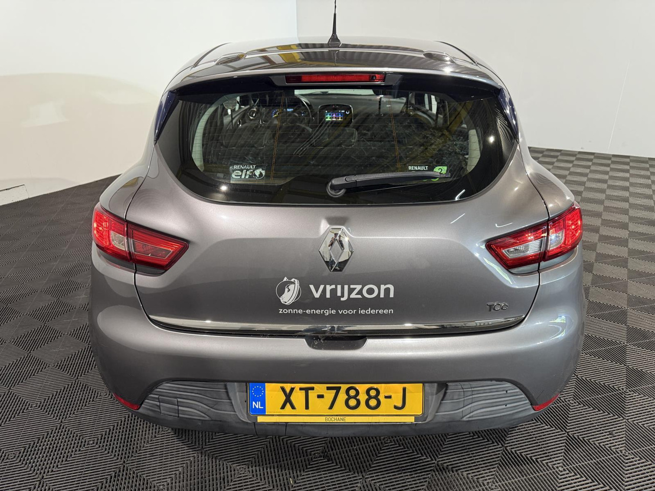 Renault | Clio | 0.9 TCe Dynamique | 2016 | 192.462 km | XT788J | Geen oordeel - Hatchback: hình 4 Renault | Clio | 0.9 TCe Dynamique | 2016 | 192.462 km | XT788J | Geen oordeel - Hatchback: hình 4