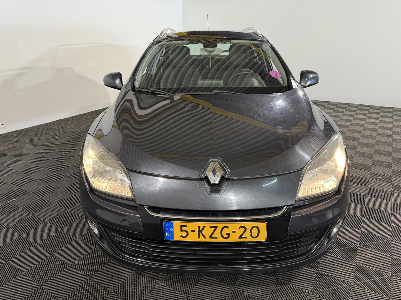 Renault Mégane Estate 1.5 dCi Expression | 2013 | 342.197 km | 5-KZG-20 - Xe hơi: hình 3 Renault Mégane Estate 1.5 dCi Expression | 2013 | 342.197 km | 5-KZG-20 - Xe hơi: hình 3