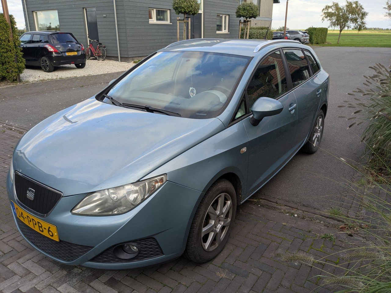 SEAT | Ibiza ST | 1.2 TDI Style Ecomotive | 2011 | 187.816 km | 04PPB6 | Logisch - Xe hơi: hình 1 SEAT | Ibiza ST | 1.2 TDI Style Ecomotive | 2011 | 187.816 km | 04PPB6 | Logisch - Xe hơi: hình 1
