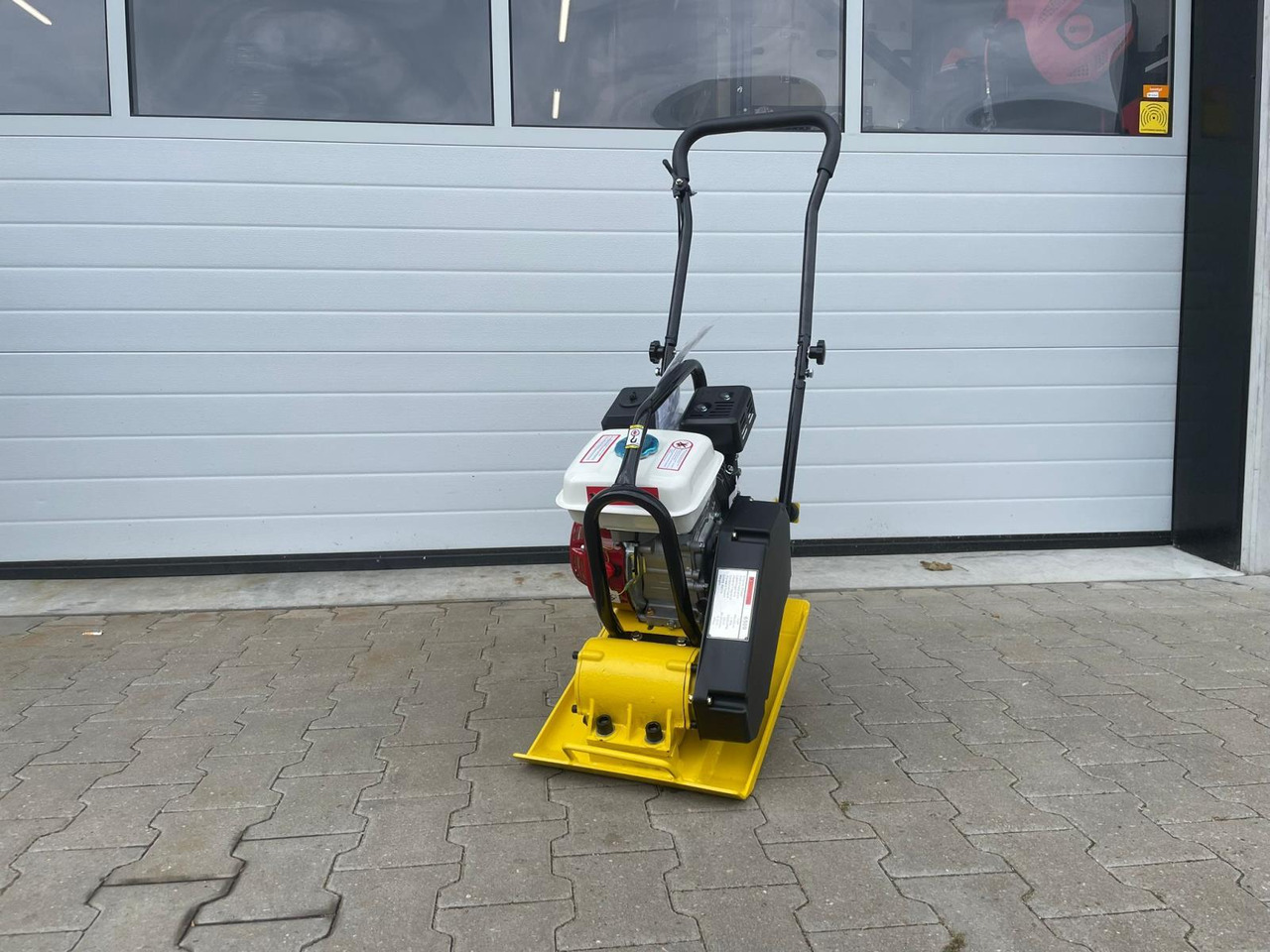 Trilplaat Nürnberg - Trang thiết bị xưởng: hình 2 Trilplaat Nürnberg - Trang thiết bị xưởng: hình 2