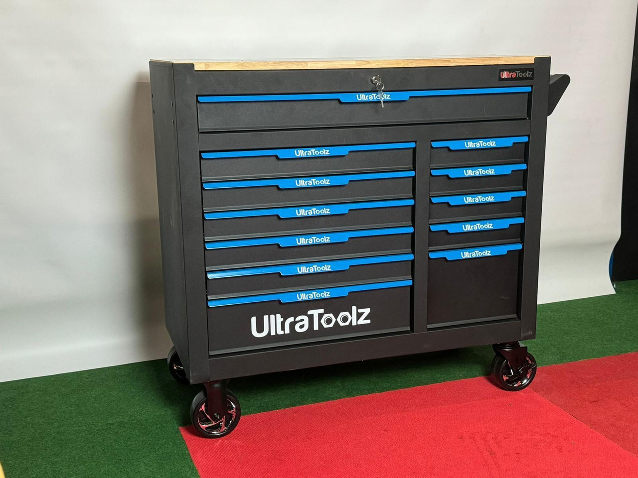 UltraToolz Jumbo gereedschapswagen - Trang thiết bị xưởng: hình 1 UltraToolz Jumbo gereedschapswagen - Trang thiết bị xưởng: hình 1