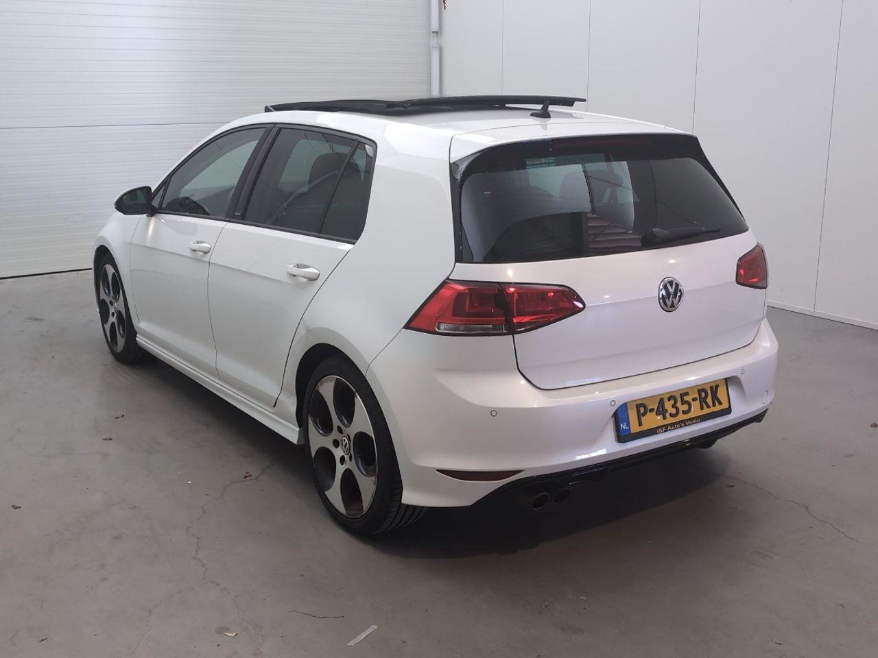 Volkswagen Golf 1.4 TSI Connected Series | 2017 | 114.917 km | Automaat | P435RK | NAP: Geen oordeel - Hatchback: hình 3 Volkswagen Golf 1.4 TSI Connected Series | 2017 | 114.917 km | Automaat | P435RK | NAP: Geen oordeel - Hatchback: hình 3