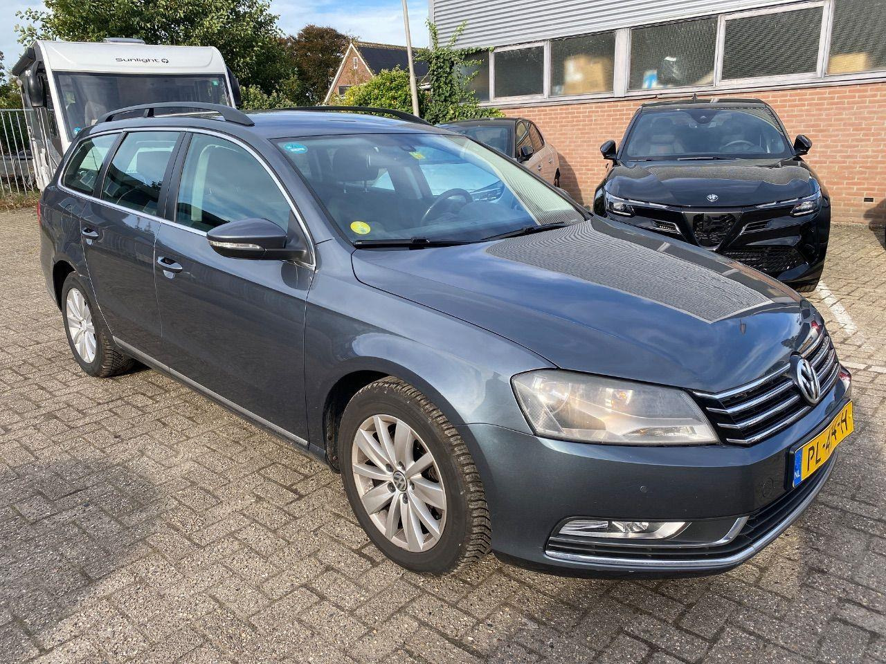 Volkswagen Passat Variant 2.0 TDI Highline BlueMotion | 2012 | 265.279 km | PL474H | NAP: Geen oordeel - Xe hơi: hình 2 Volkswagen Passat Variant 2.0 TDI Highline BlueMotion | 2012 | 265.279 km | PL474H | NAP: Geen oordeel - Xe hơi: hình 2