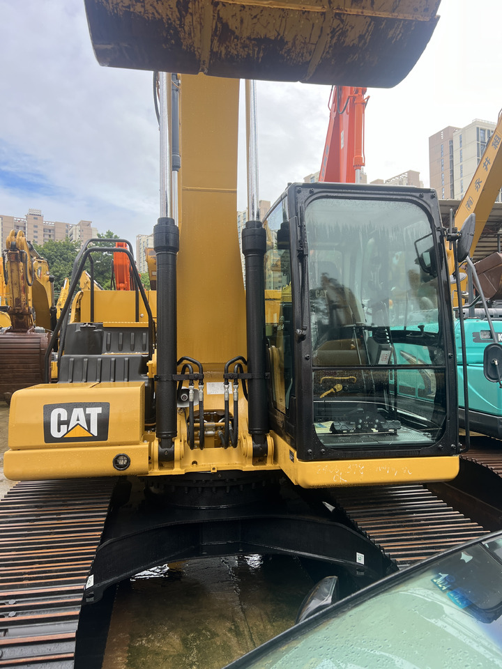 CATERPILLAR 320GC - Máy xúc bánh xích: hình 3 CATERPILLAR 320GC - Máy xúc bánh xích: hình 3