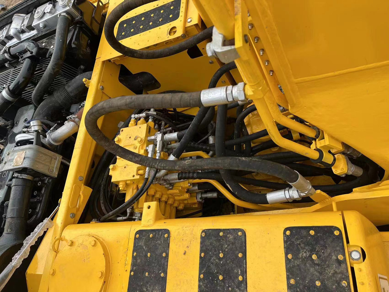 Máy xúc bánh xích mới Komatsu PC200-7: hình 6
