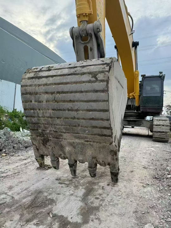 SUMITOMO 480 - Máy xúc bánh xích: hình 4 SUMITOMO 480 - Máy xúc bánh xích: hình 4