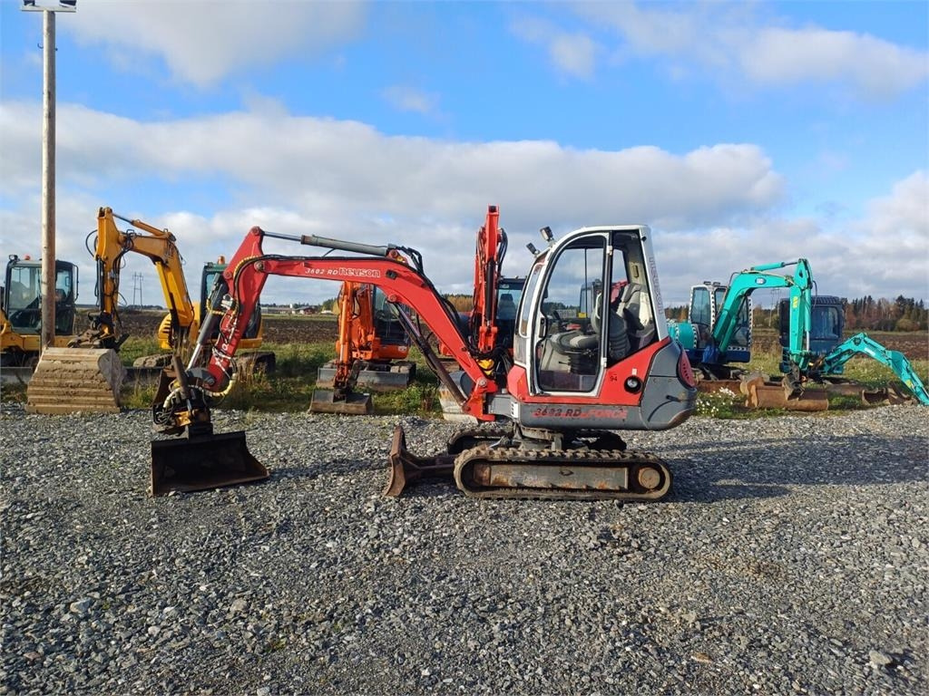 Neuson 3602RD Engcon pyörittäjällä - Máy xúc mini: hình 2 Neuson 3602RD Engcon pyörittäjällä - Máy xúc mini: hình 2