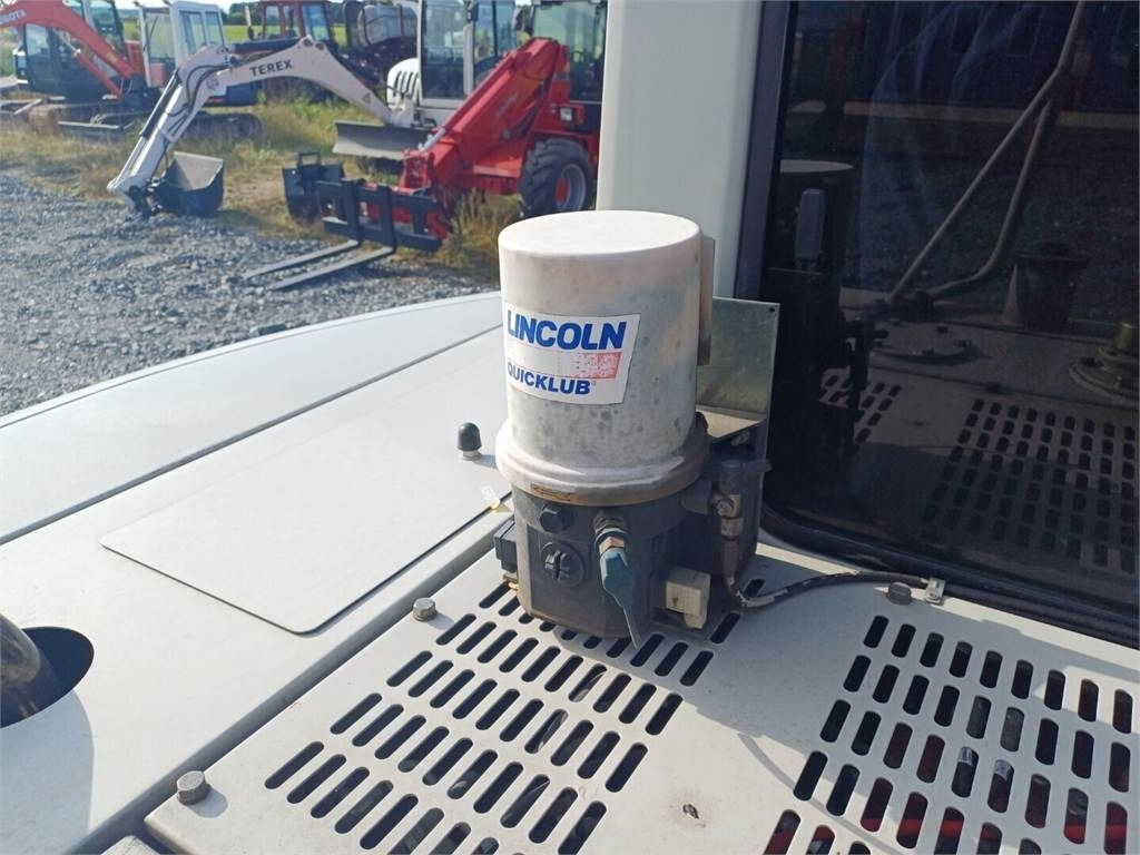 Máy xúc mini Takeuchi Tb175 Engconilla: hình 11