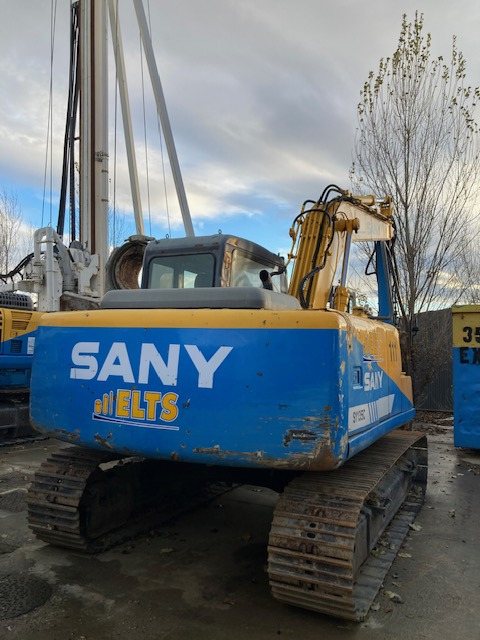 PELLE SUR CHENILLES SANY SY 135 C - Máy xúc bánh xích: hình 1 PELLE SUR CHENILLES SANY SY 135 C - Máy xúc bánh xích: hình 1