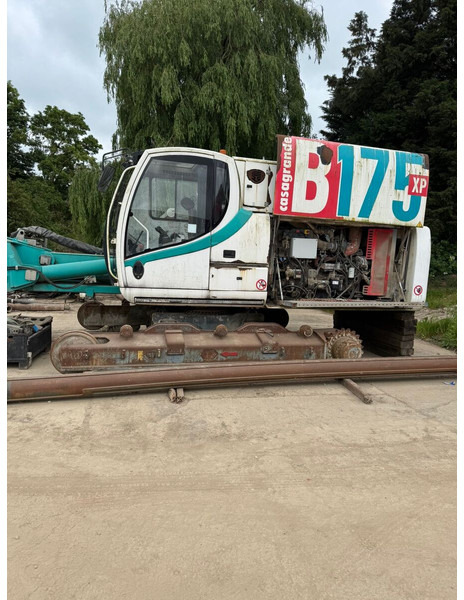 Casagrande B175 - Giàn khoan: hình 1 Casagrande B175 - Giàn khoan: hình 1