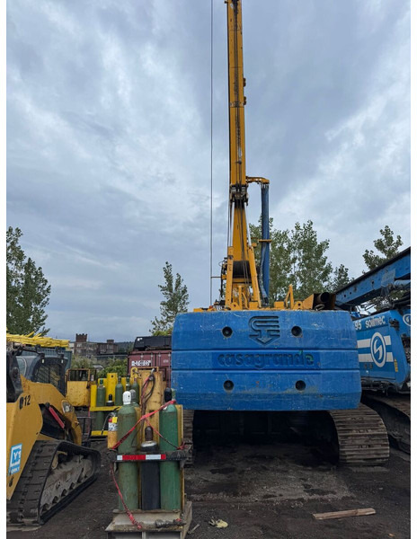 Casagrande B300 - Giàn khoan: hình 1 Casagrande B300 - Giàn khoan: hình 1