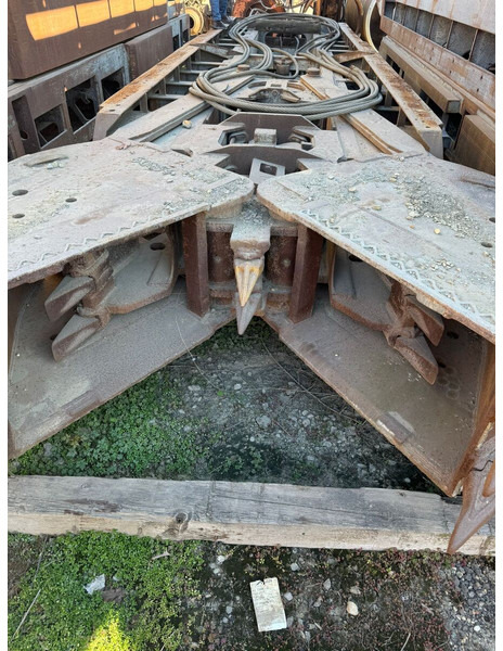 Liebherr Stein HT Diaphragm Wall Grab - Nho táo cho Máy móc xây dựng: hình 5 Liebherr Stein HT Diaphragm Wall Grab - Nho táo cho Máy móc xây dựng: hình 5