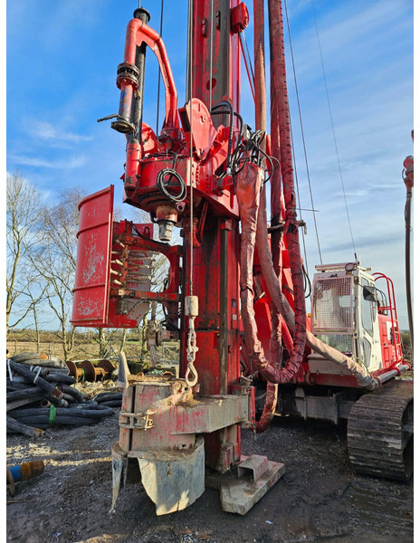 Soilmec R312 /200 - Giàn khoan: hình 3 Soilmec R312 /200 - Giàn khoan: hình 3