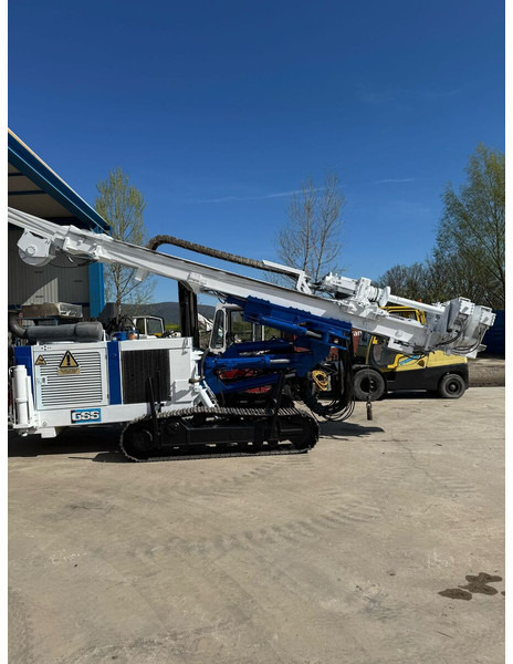 Soilmec SM 400 - Giàn khoan: hình 2 Soilmec SM 400 - Giàn khoan: hình 2