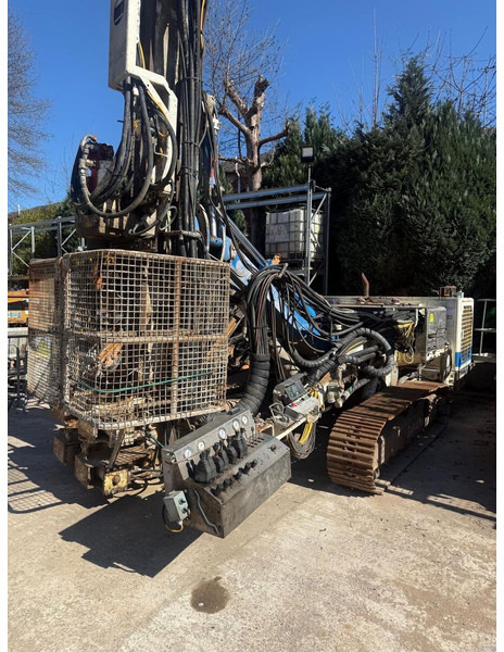 Soilmec SM 401 - Giàn khoan: hình 2 Soilmec SM 401 - Giàn khoan: hình 2