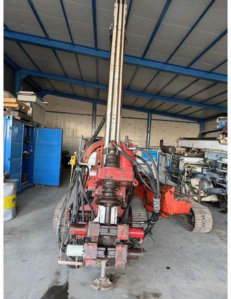 Soilmec SM305 - Giàn khoan: hình 1 Soilmec SM305 - Giàn khoan: hình 1