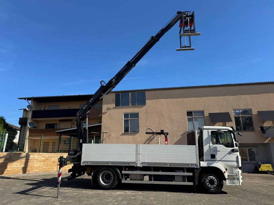 MAN TGM 18.290/HIAB-XS111/JOYSTICK/aus1.Hand - Xe tải thùng lửng/ Phẳng, Xe cẩu tự hành: hình 4 MAN TGM 18.290/HIAB-XS111/JOYSTICK/aus1.Hand - Xe tải thùng lửng/ Phẳng, Xe cẩu tự hành: hình 4