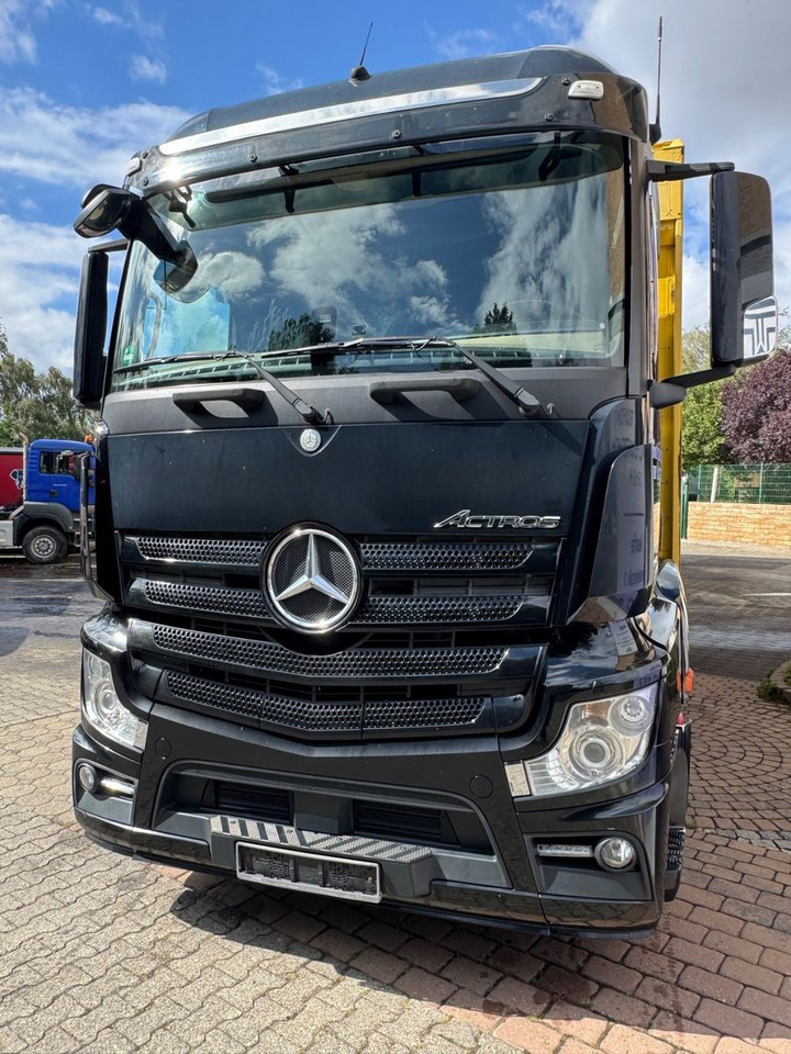 Mercedes-Benz Actros2545/2xLBW/Retarder/Lenk-Lift/Top-Zustand - Xe tải đồ uống: hình 2 Mercedes-Benz Actros2545/2xLBW/Retarder/Lenk-Lift/Top-Zustand - Xe tải đồ uống: hình 2
