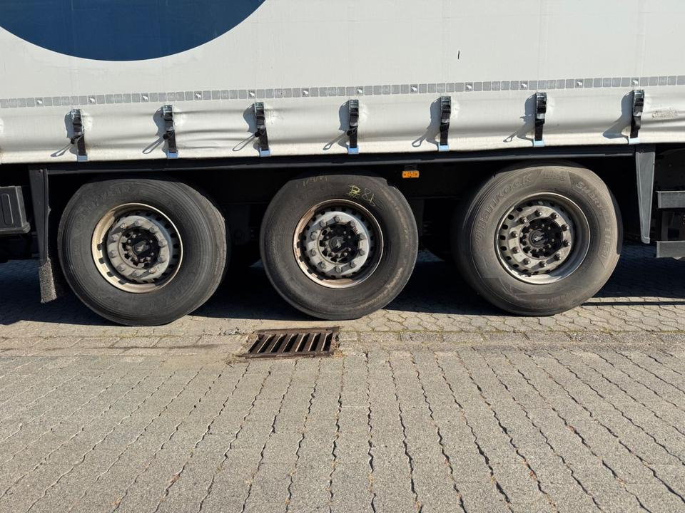 Schmitz Cargobull SCS24/L//LBW/Lift-Achse/2in1-Speed-Curtain - Sơ mi rơ moóc mui bạt: hình 4 Schmitz Cargobull SCS24/L//LBW/Lift-Achse/2in1-Speed-Curtain - Sơ mi rơ moóc mui bạt: hình 4