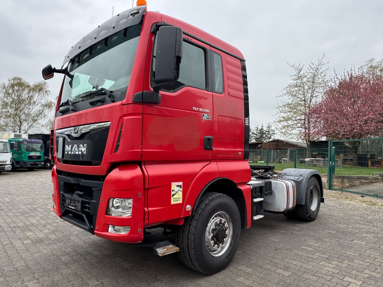 MAN TGX 18.500/Kipphyd./4x4/TÜV-NEU/Top-Zustand! - Xe đầu kéo: hình 2 MAN TGX 18.500/Kipphyd./4x4/TÜV-NEU/Top-Zustand! - Xe đầu kéo: hình 2