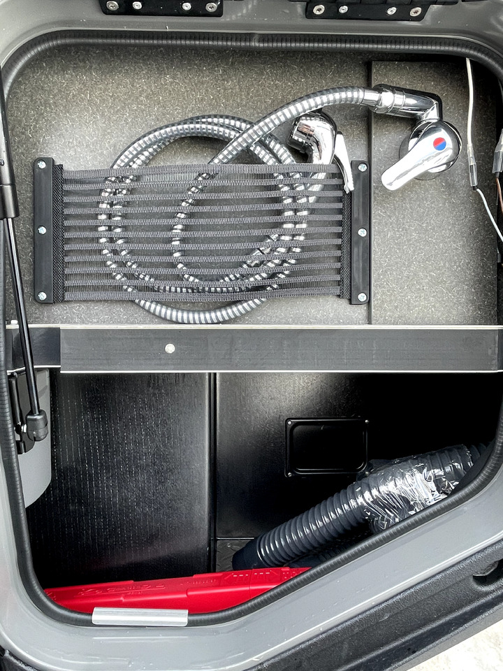 Xe cắm trại bán tích hợp mới Hymer Venture S: hình 15