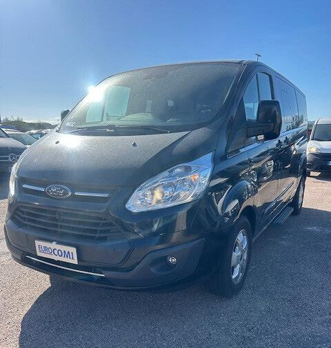 Ford Tourneo Custom Tourneo Custom 310 2.0 TDCi 17 - Xe hơi: hình 1 Ford Tourneo Custom Tourneo Custom 310 2.0 TDCi 17 - Xe hơi: hình 1
