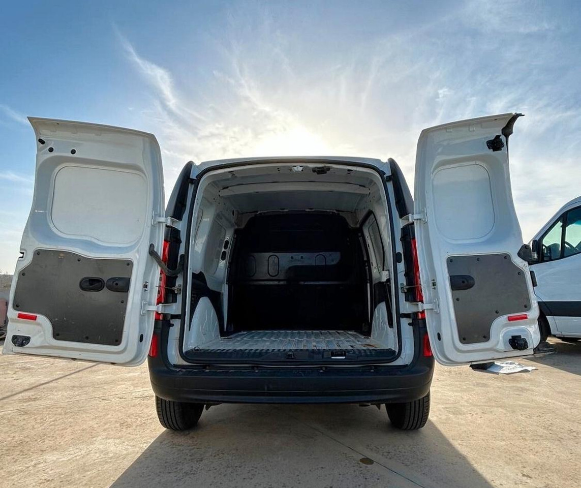 Cho thuê Mercedes Benz Citan 111 cdi Long 3 posti Mercedes Benz Citan 111 cdi Long 3 posti: hình 13 Cho thuê Mercedes Benz Citan 111 cdi Long 3 posti Mercedes Benz Citan 111 cdi Long 3 posti: hình 13