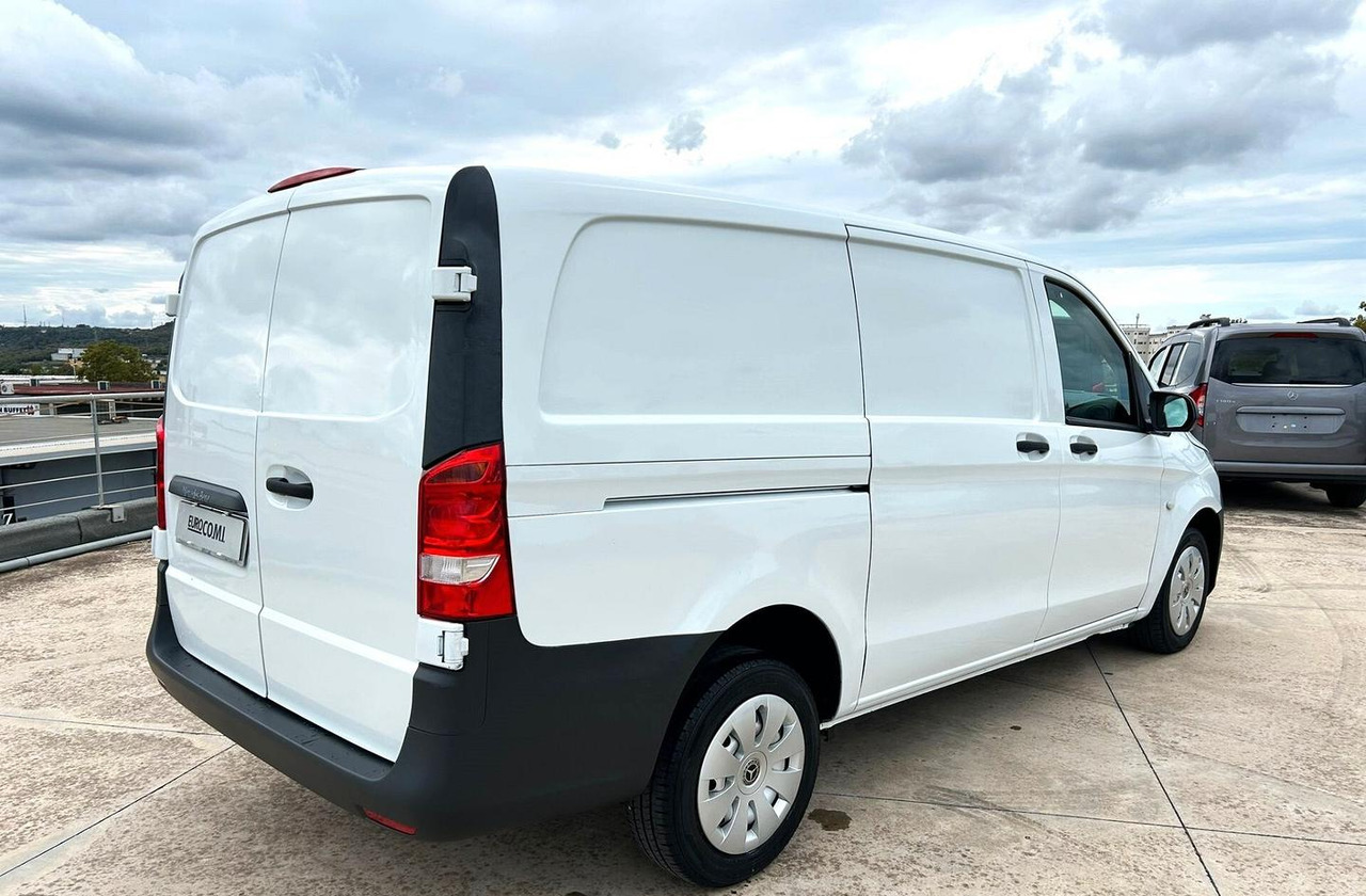 Mercedes Benz Vito 111 Furgone Long - Xe van chở hàng: hình 5 Mercedes Benz Vito 111 Furgone Long - Xe van chở hàng: hình 5