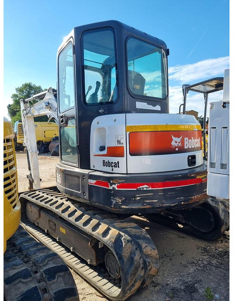 Bobcat E55 - Máy xúc mini: hình 5 Bobcat E55 - Máy xúc mini: hình 5