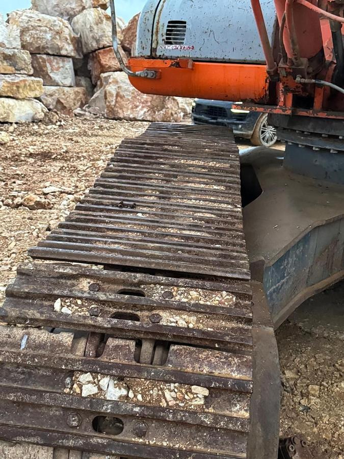 Máy xúc bánh xích FIAT KOBELCO E305: hình 13 Máy xúc bánh xích FIAT KOBELCO E305: hình 13