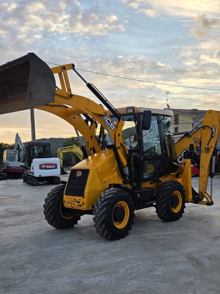 JCB 2CX - Máy xúc trước múc sau: hình 2 JCB 2CX - Máy xúc trước múc sau: hình 2