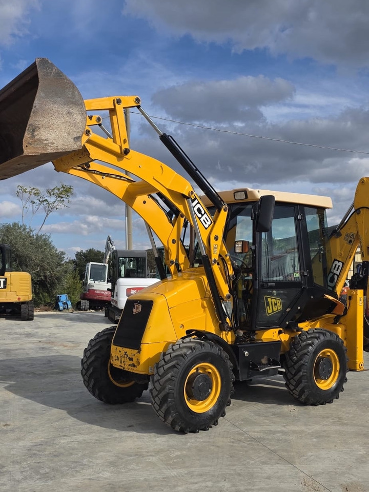 JCB 2CX - Máy xúc trước múc sau: hình 1 JCB 2CX - Máy xúc trước múc sau: hình 1