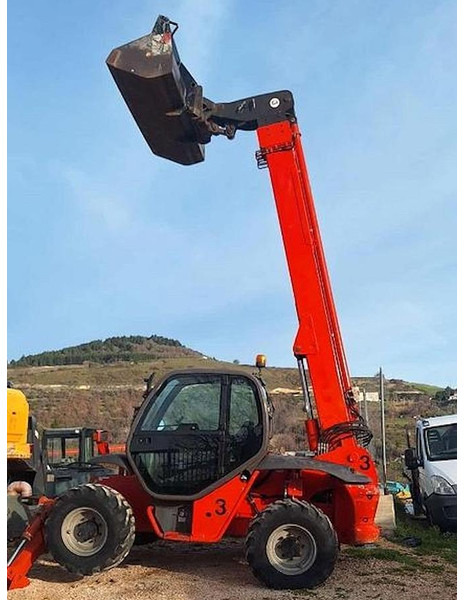 Manitou MVT1332SL - Xe nhấc hình viễn vọng kính: hình 2 Manitou MVT1332SL - Xe nhấc hình viễn vọng kính: hình 2