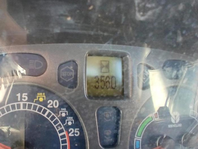 New Holland TL90A - Máy cày: hình 4 New Holland TL90A - Máy cày: hình 4