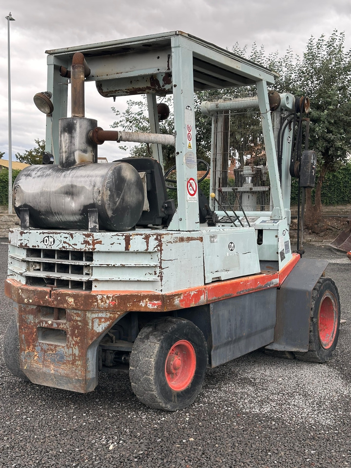 OM DI35C - Xe nâng: hình 3 OM DI35C - Xe nâng: hình 3