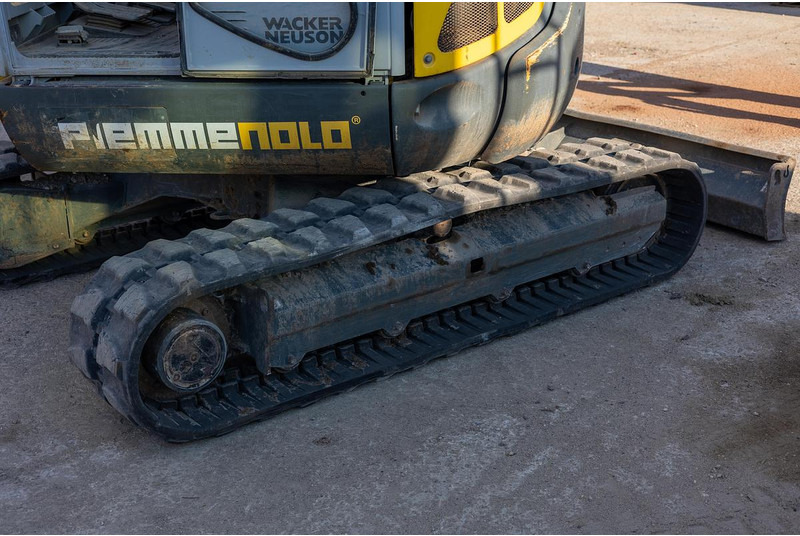 Máy xúc mini WACKER NEUSON EZ53: hình 10