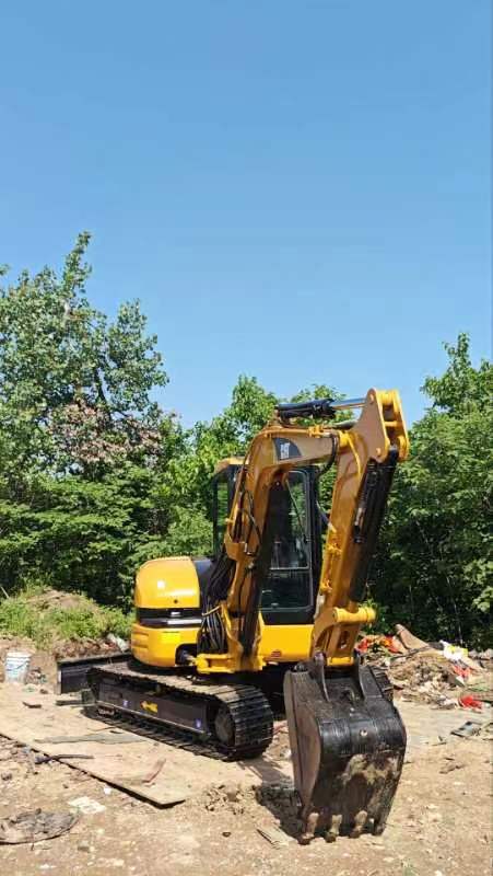 CATERPILLAR 304C - Máy xúc mini: hình 5 CATERPILLAR 304C - Máy xúc mini: hình 5