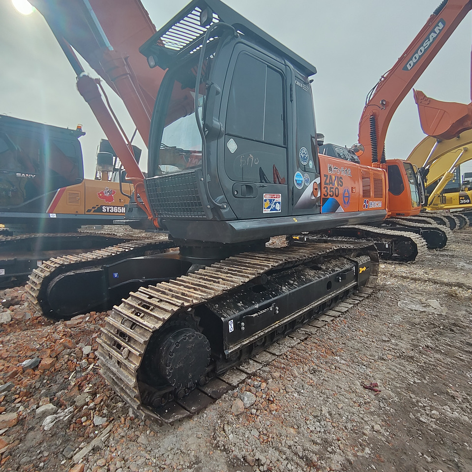 HITACHI ZX350 - Máy xúc bánh xích: hình 2 HITACHI ZX350 - Máy xúc bánh xích: hình 2