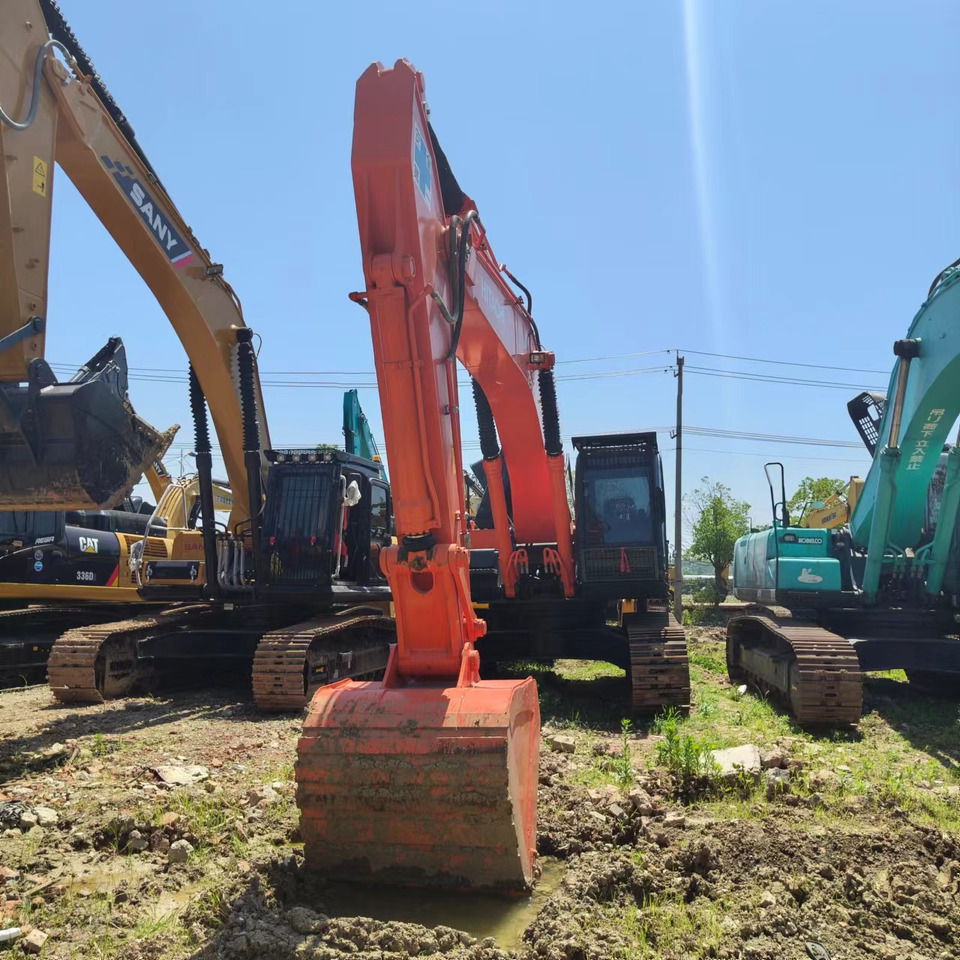 HITACHI ZX350 - Máy xúc bánh xích: hình 5 HITACHI ZX350 - Máy xúc bánh xích: hình 5