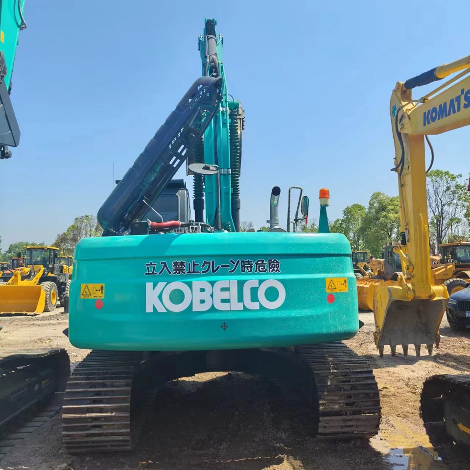 KOBELCO SK 200D - Máy xúc bánh xích: hình 5 KOBELCO SK 200D - Máy xúc bánh xích: hình 5