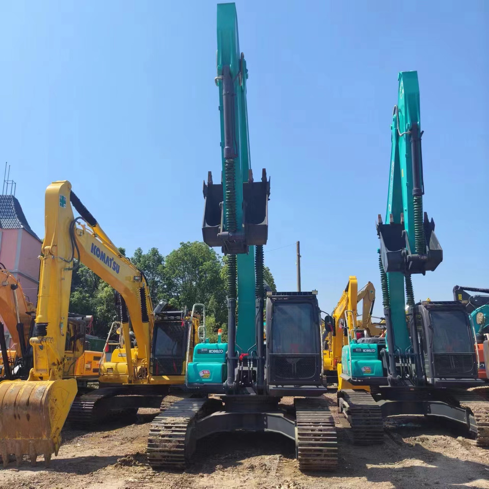 KOBELCO SK 200D - Máy xúc bánh xích: hình 4 KOBELCO SK 200D - Máy xúc bánh xích: hình 4